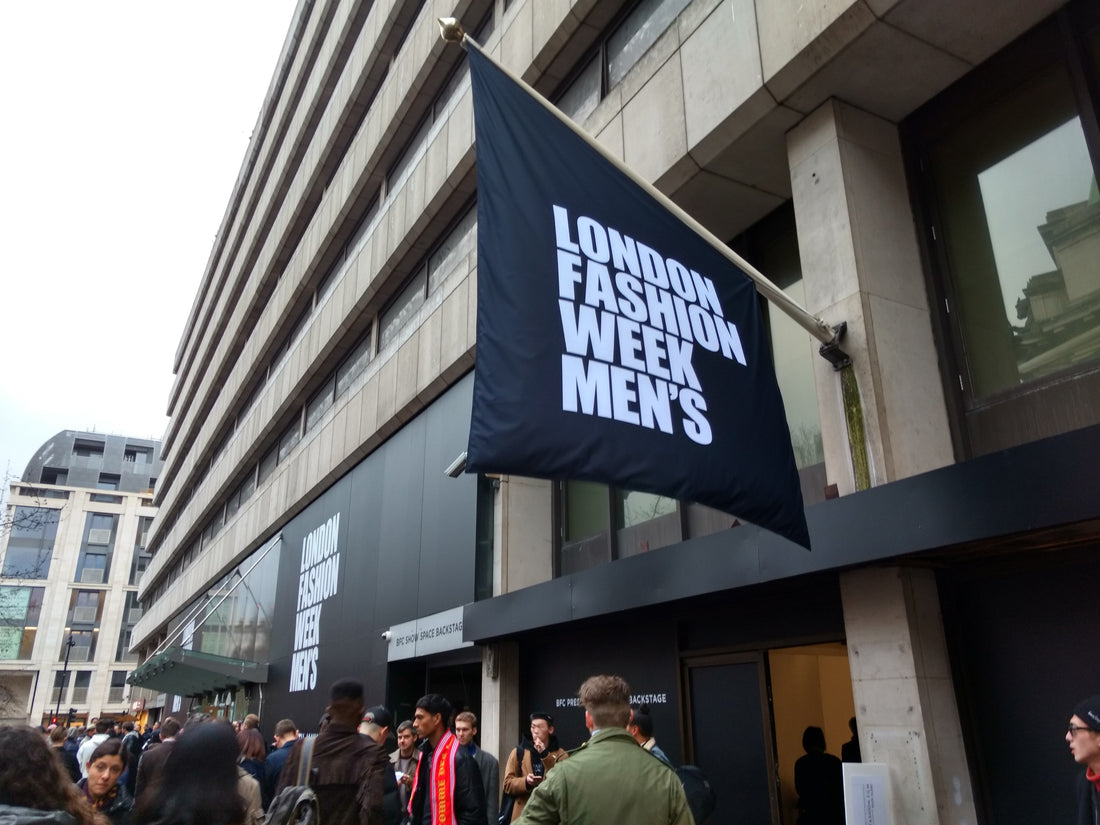 Fashion Week de Londres 2023: Un Evento Emblemático de Sostenibilidad y Creatividad