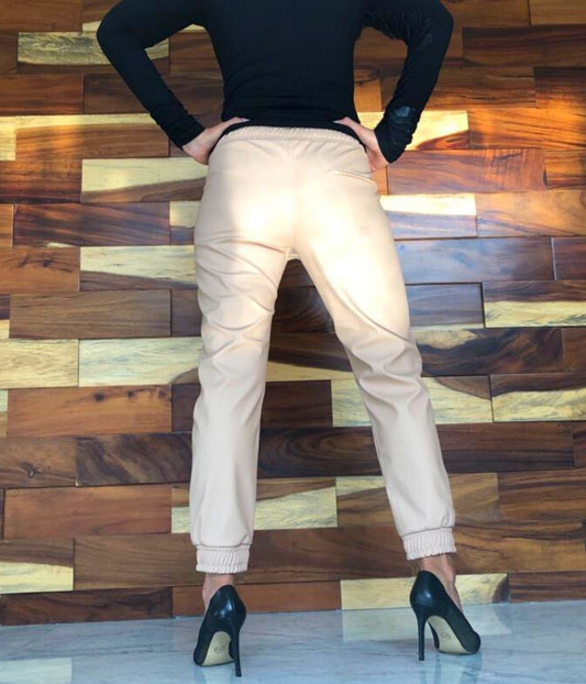 PANTALÓN JOGGER NUDE