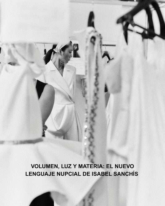 Volumen, luz y materia: el nuevo lenguaje nupcial de Isabel Sanchís
